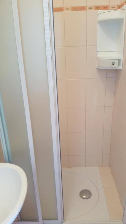 Bed and Breakfast Anka Bunic Rab Town Exterior foto